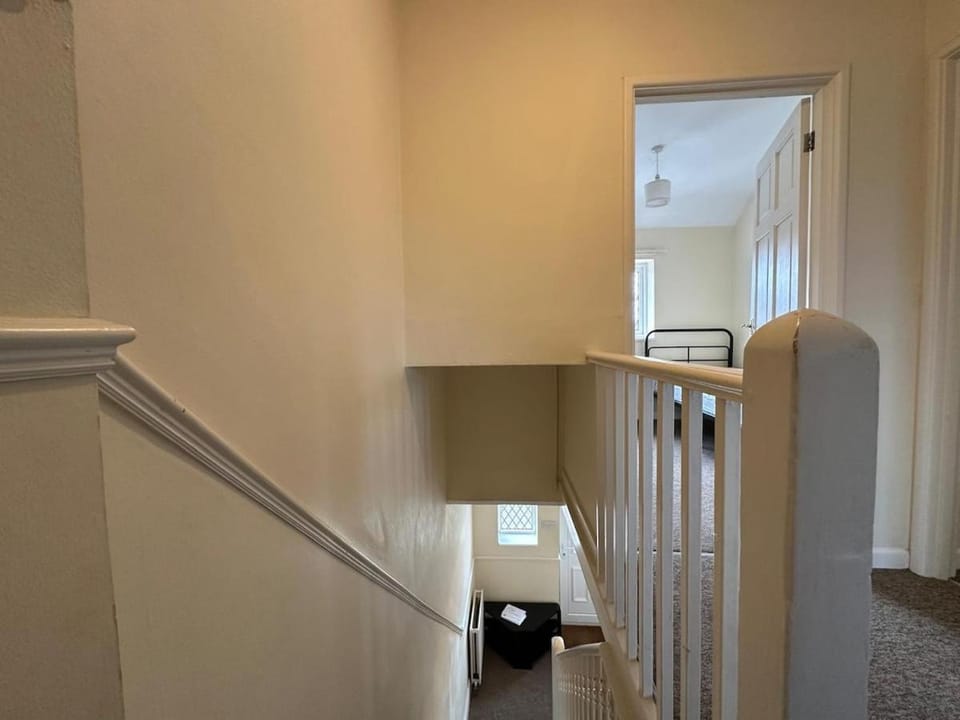 4 bedroom House in Guildford! House in Guildford