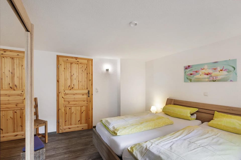 Property building, Living room, Bedroom