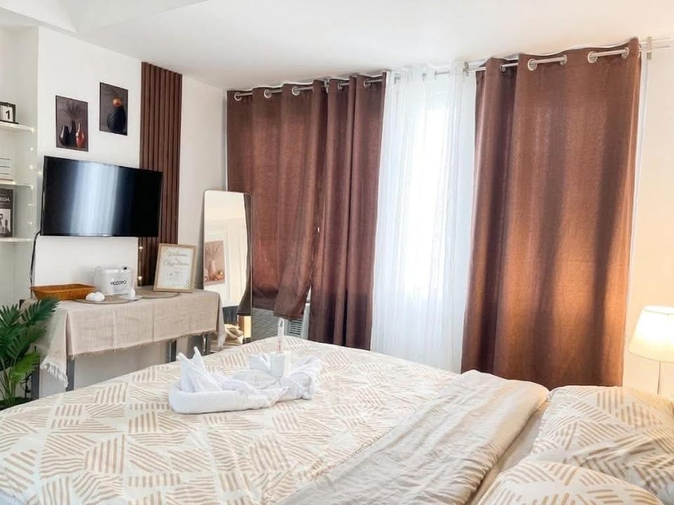 Cozy Haven Staycation Azure Urban Parañaque Resort in Paranaque