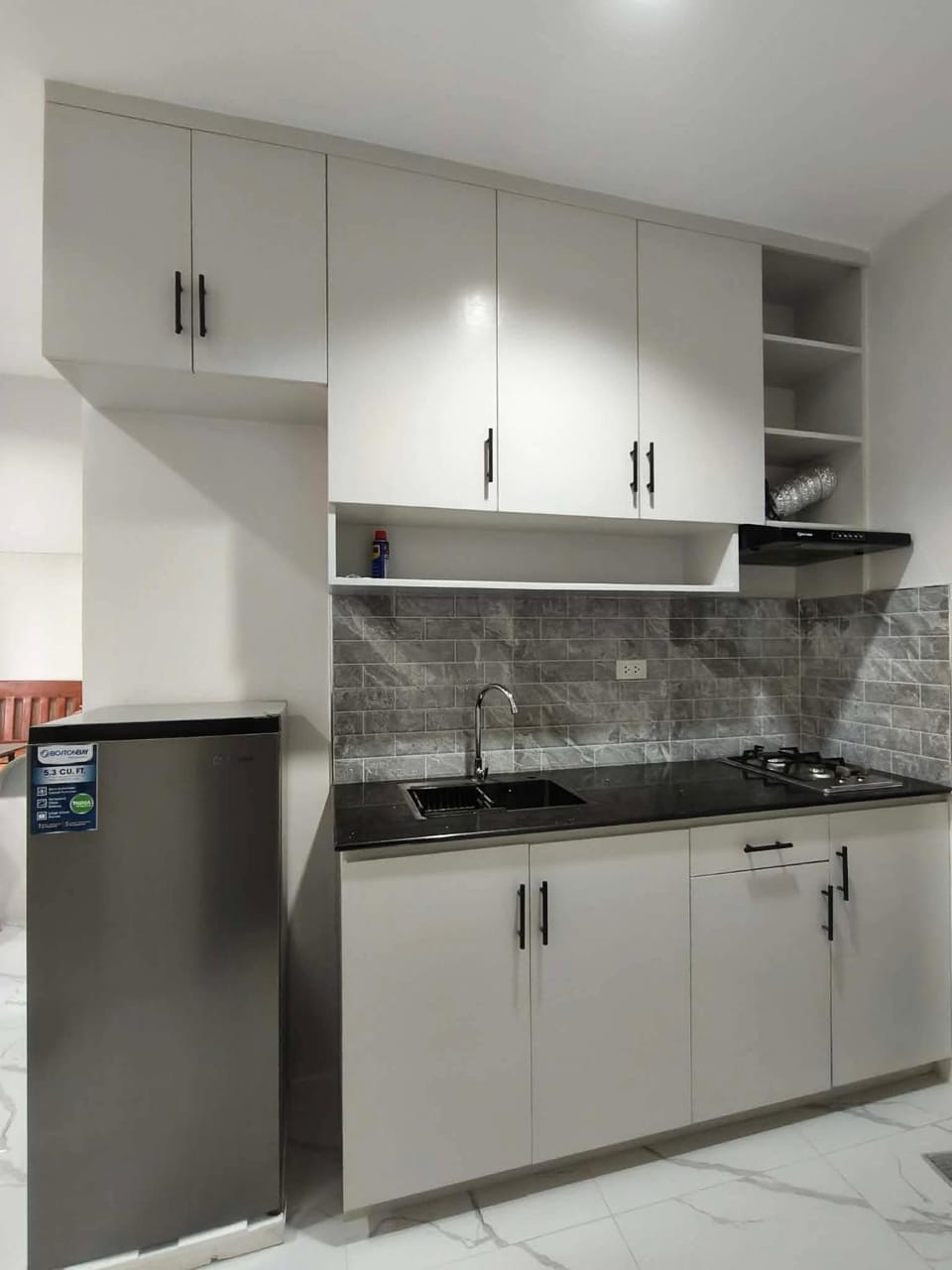 2020 housing Unit 3 Bagacay 6 mins to Robinsons Mall Apartment in Dumaguete