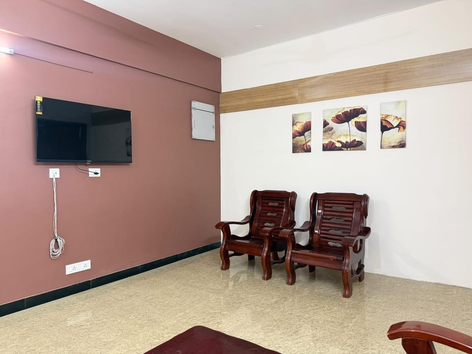 Rose Dale Suites Apartment in Tamil Nadu