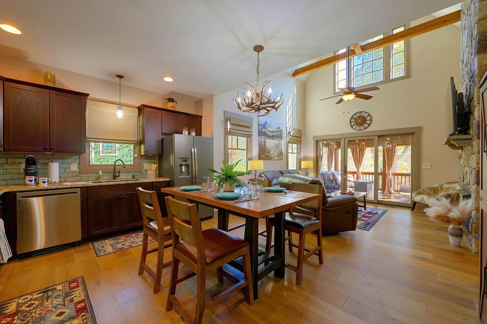 Cullowhee River Home w/ Deck, Close to WCU House in Cullowhee
