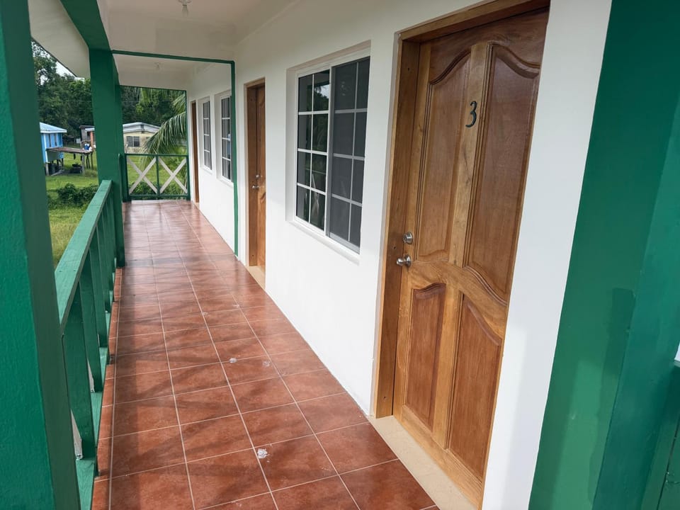 Tillett's Village Lodge Hotel in Belize District