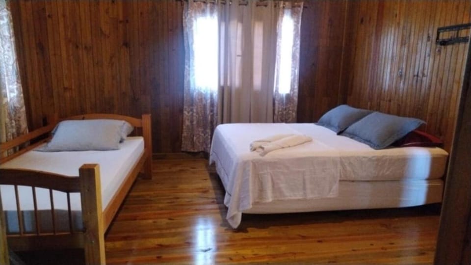 Villa Serena - Casa de Campo House in Cortés Department