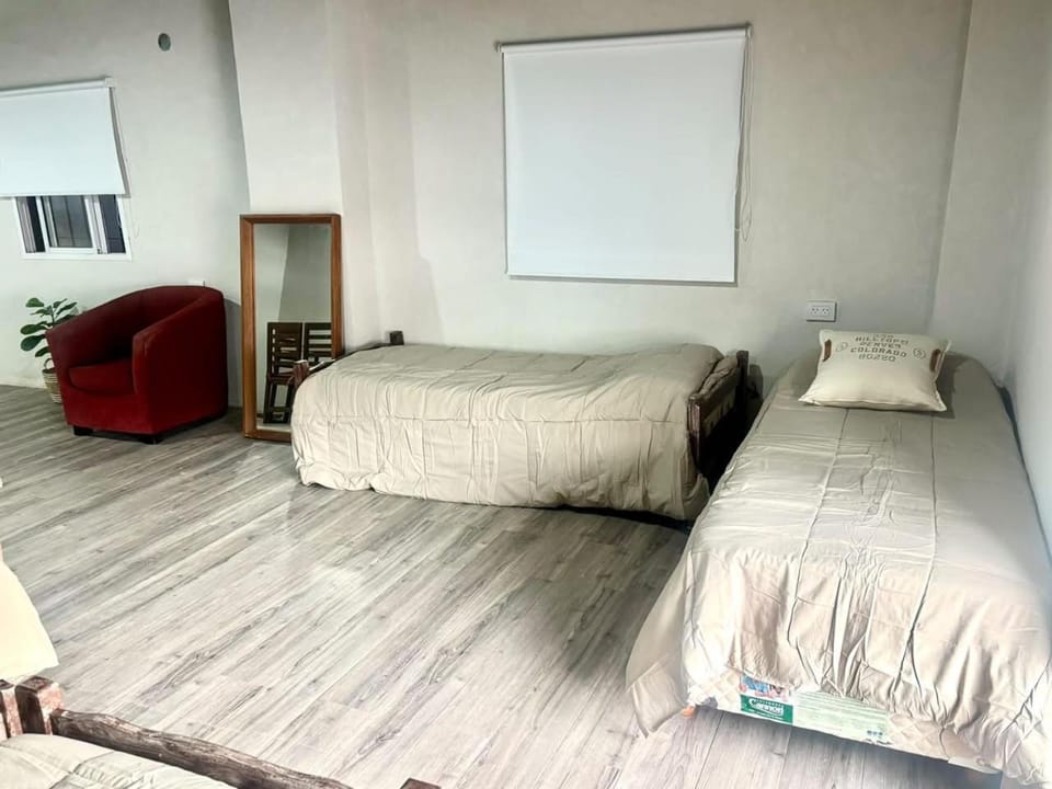 Visita Papa Leon 300 metros de la Basilica Apartment in Luján