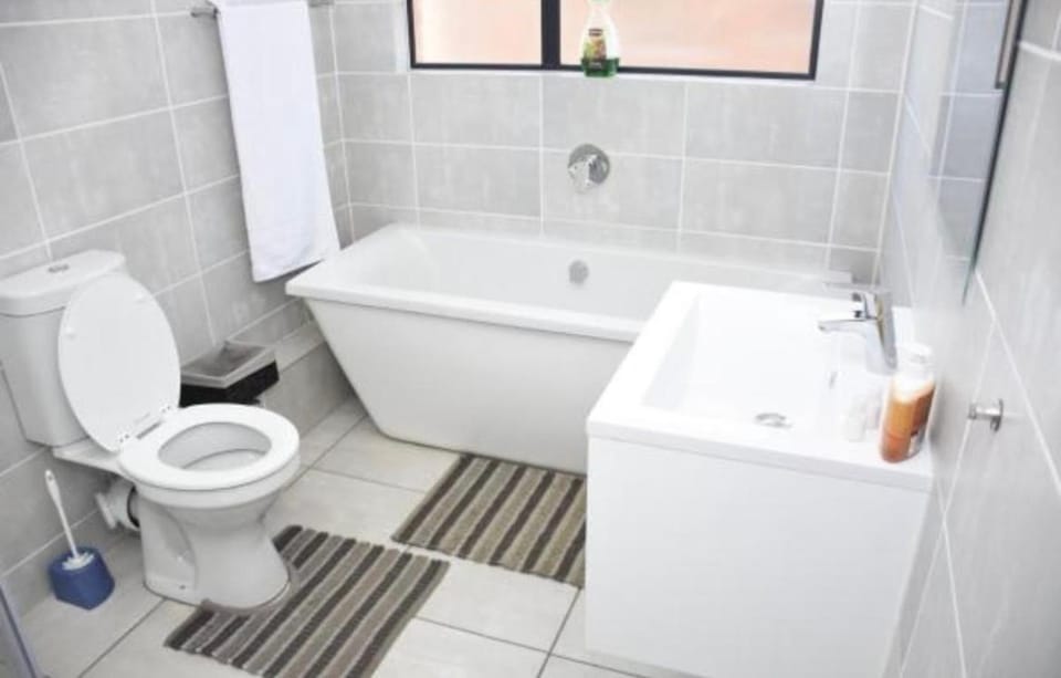The Monarch Residences Apartment in Pretoria