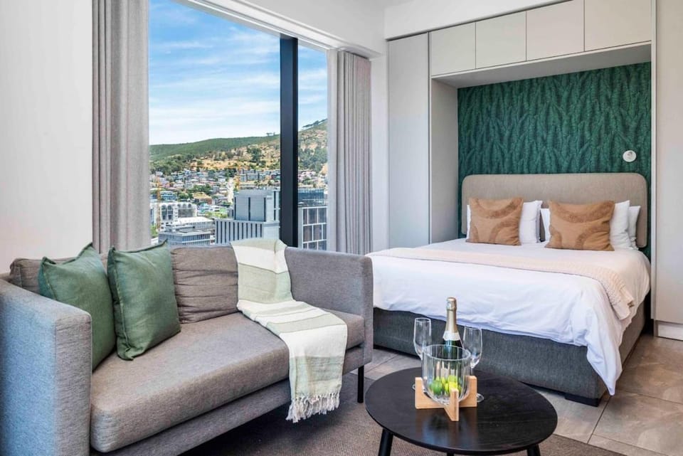Studio At the Rubik Table Mountain Views Balcony Apartment in Cape Town