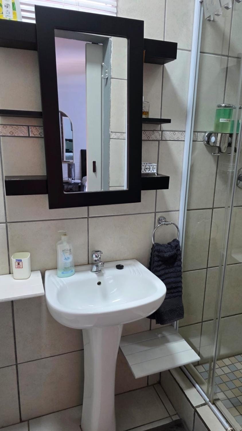 Kol-In Self catering Apartment in South Africa