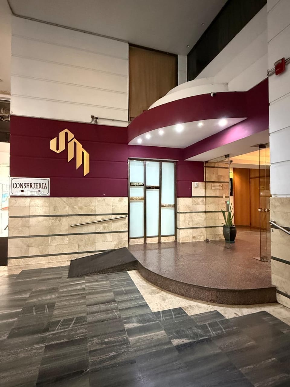 Lobby or reception, Lobby or reception