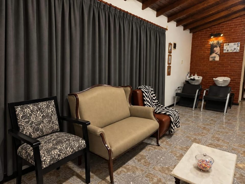 Monoambiente Leon XIV Apartment in Luján