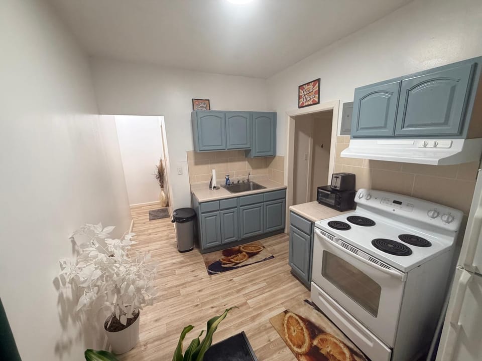 brooklyn shared space Bed and Breakfast in East Flatbush