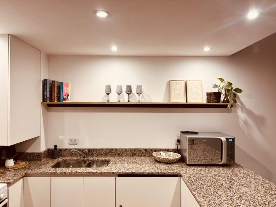 2 amb con pileta, balcón y WiFi centro Mercedes Apartment in Mercedes