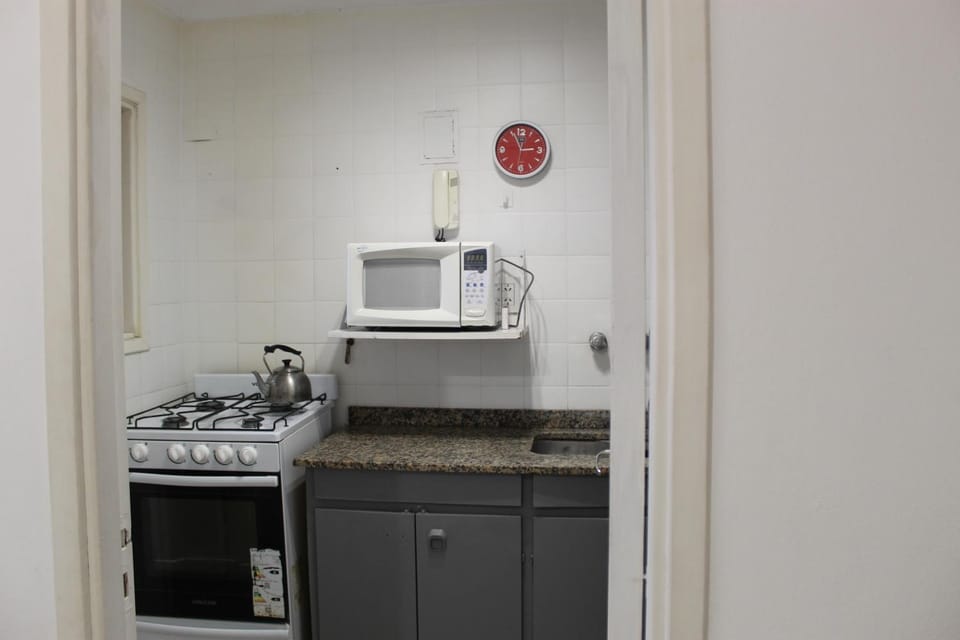 Kitchen or kitchenette, microwave, oven, kitchen