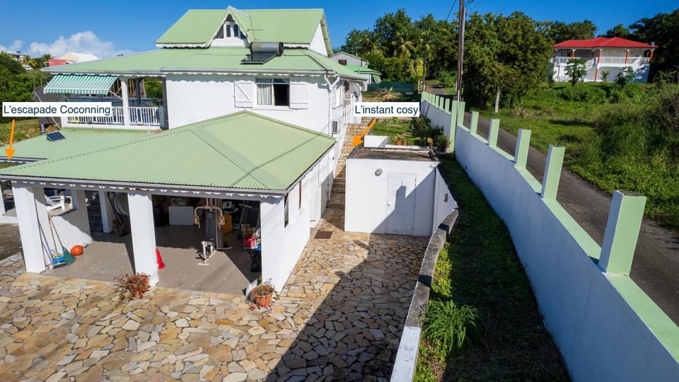 Domaine nature et sérénité - 5min plage Country House in Grande-Terre, Guadeloupe