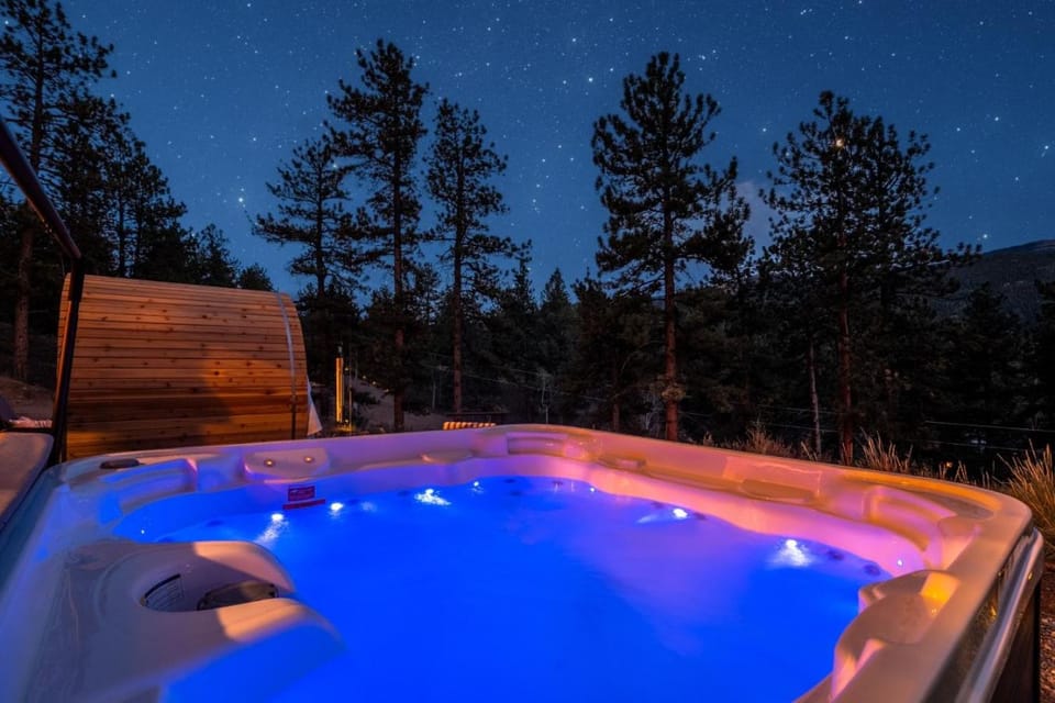Night, Hot Tub, Hot Tub, Mountain view