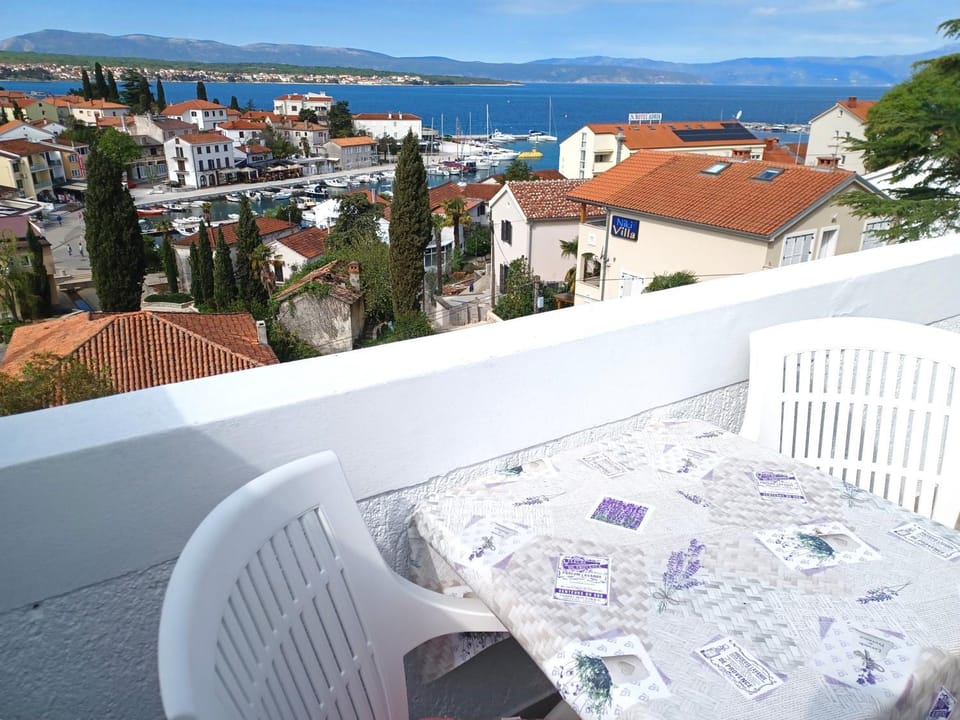 Guesthouse Cecilia 2 Bed and Breakfast in Primorje-Gorski Kotar County