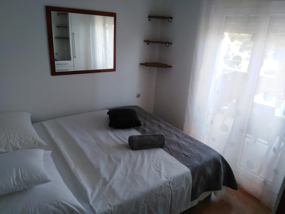 Apartments Ana Apartment in Šibenik-Knin County, Croatia