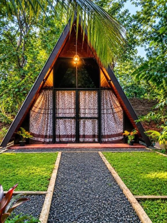 Edel Wild Safari Cabanas Udawalawe Bed and Breakfast in Uva Province, Sri Lanka