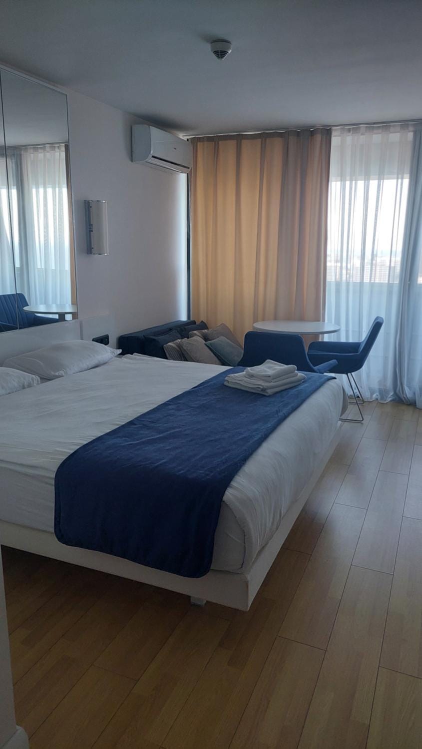 Orbi Royale Beach Apartment in Batumi