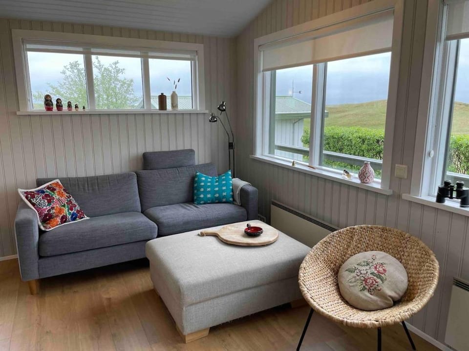 View (from property/room), Living room, Seating area, Mountain view