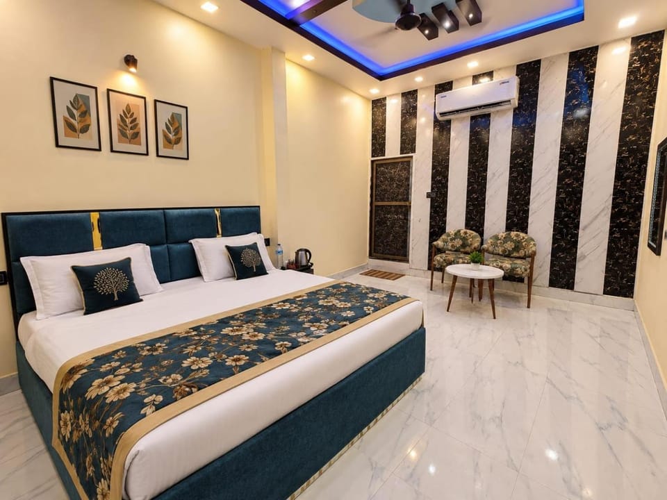Ramlala niwas Vacation rental in Uttar Pradesh