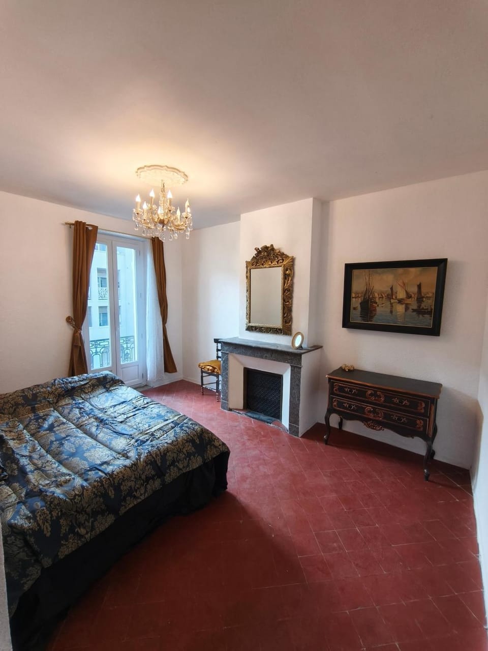 Appartement raffiné et spacieux proche gare et centre Apartment in Béziers