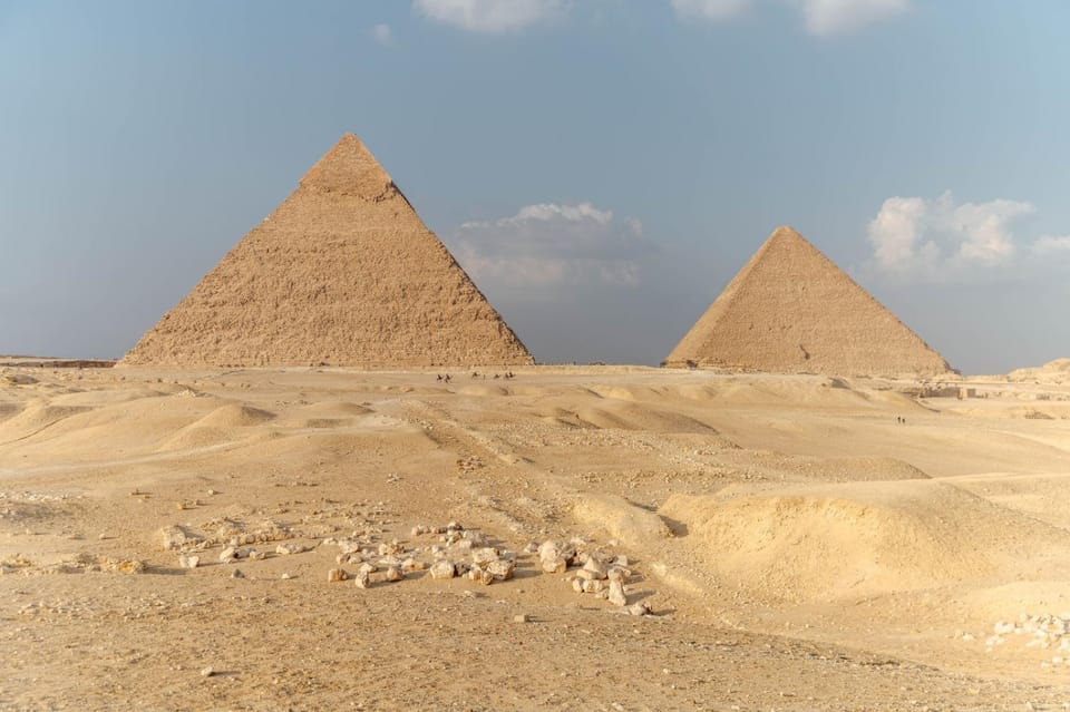 Threeszzzz pyramids Hotel in Egypt