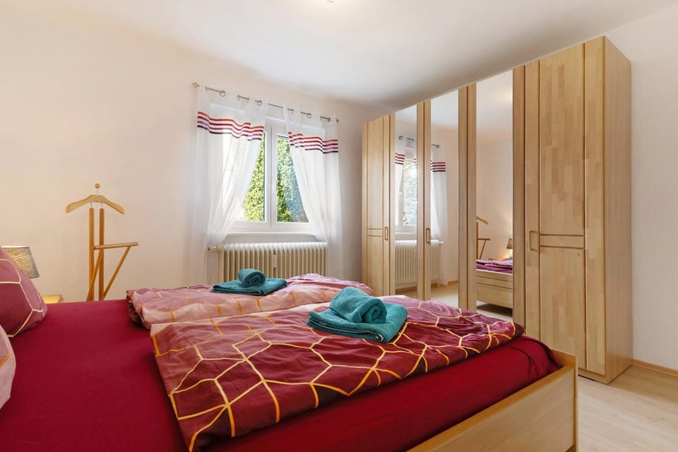 Living room, Bedroom