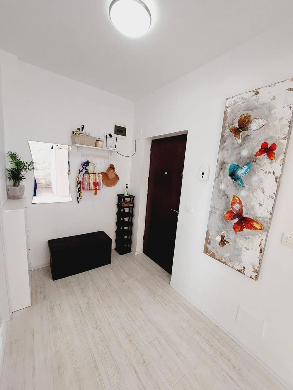 Pure Apartment Apartment in Constanța County