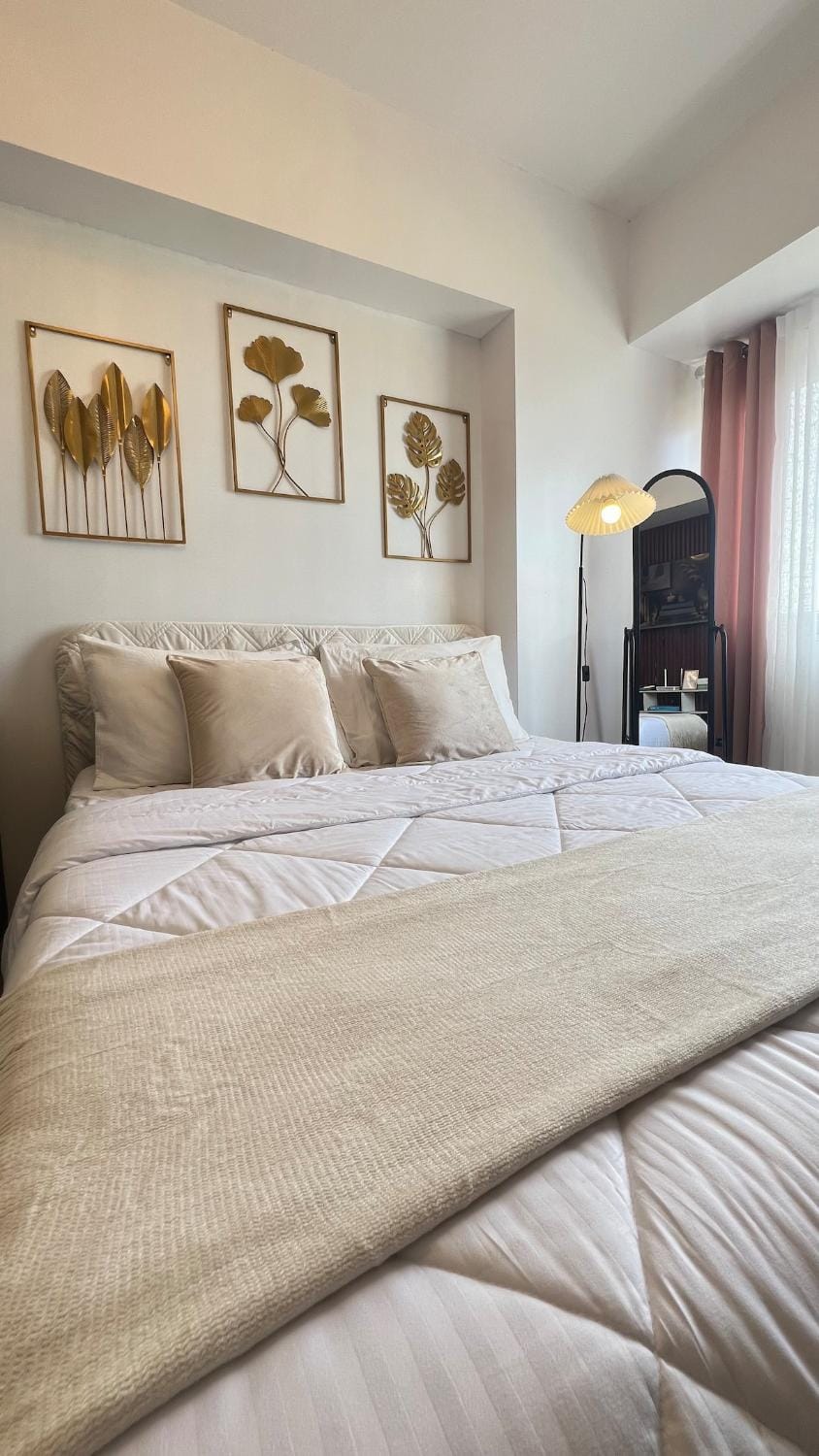 Cozy City View Studio Avida Towers Davao Apartment in Davao City