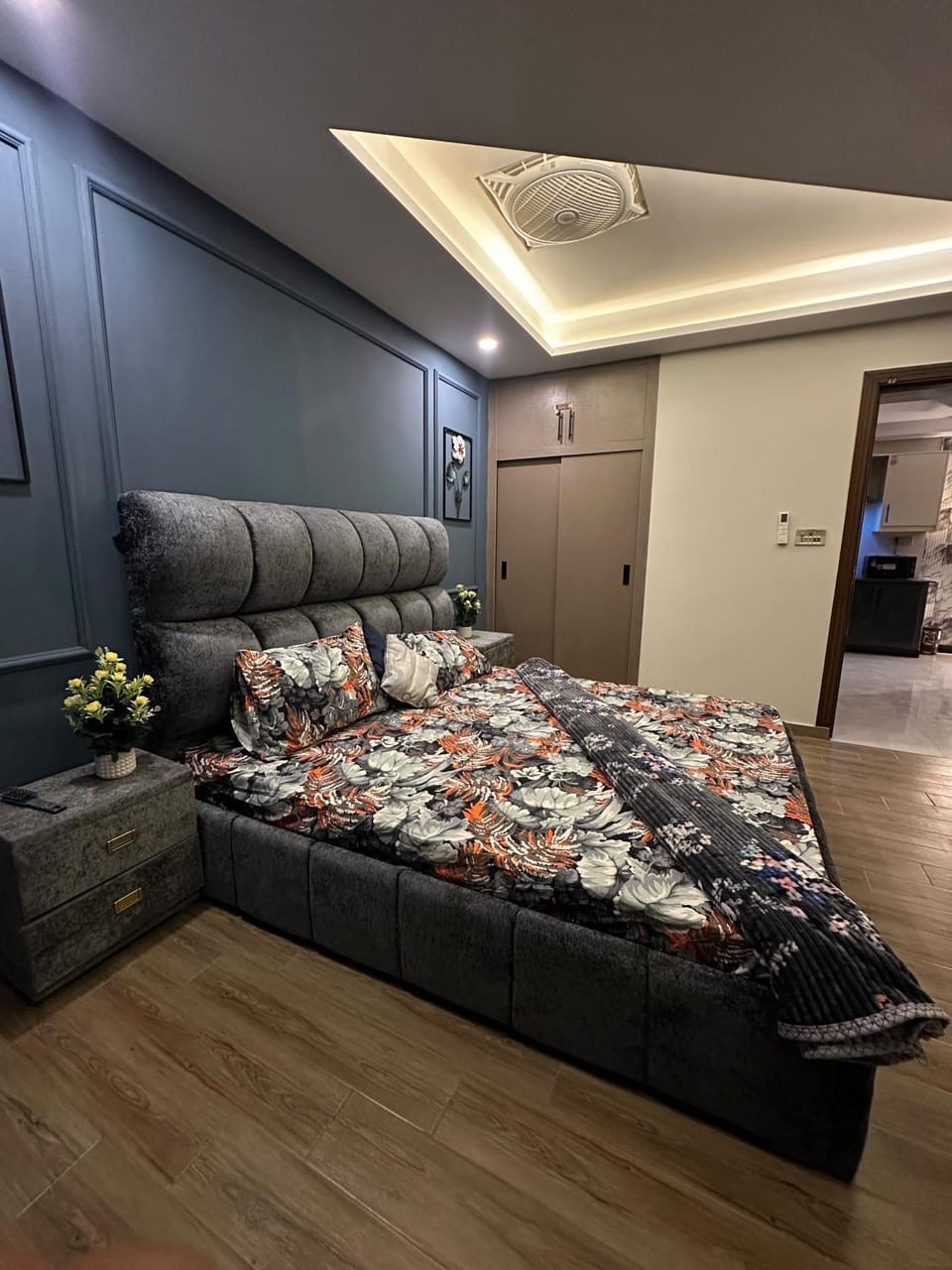 Bed, Bedroom