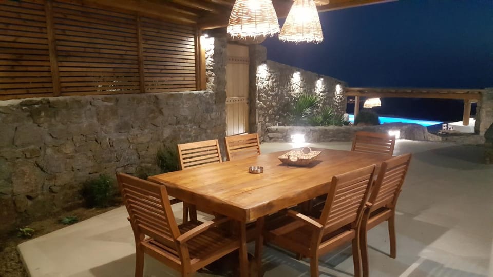 Lounge or bar, Dining area