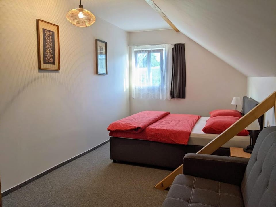 Chalupa u rybníka Střehom Bed and Breakfast in Czechia