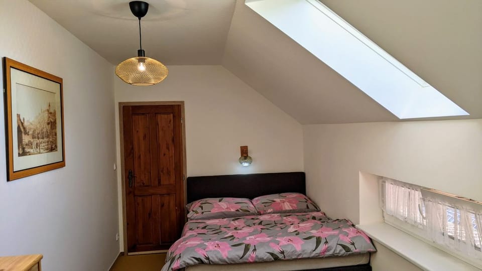 Chalupa u rybníka Střehom Bed and Breakfast in Czechia
