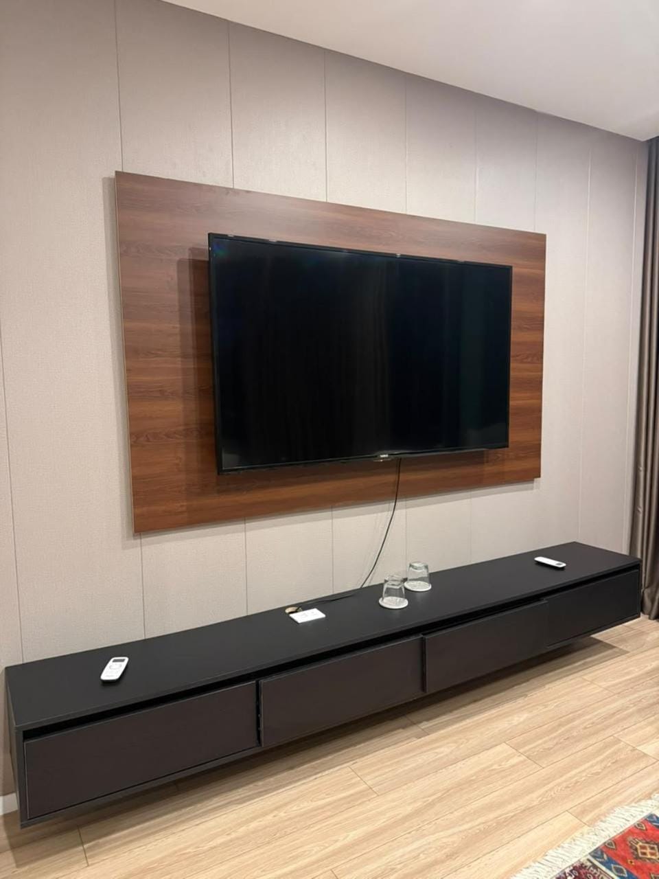 Lake View Royal Suite Apartment in Tirana