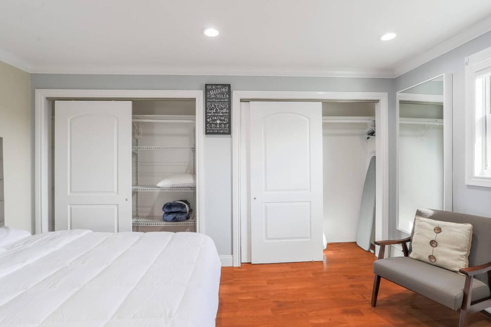 The Oasis Huntington Station Apartment in Huntington