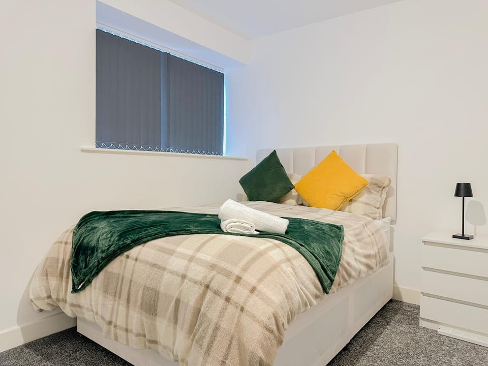 Stylish Wolverhampton City Centre, 2-Bedroom Apartment Apartment in Wolverhampton