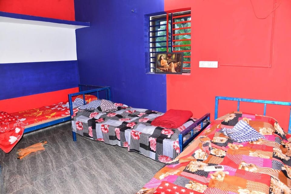 Hostel Central Asia Country House in Karnataka