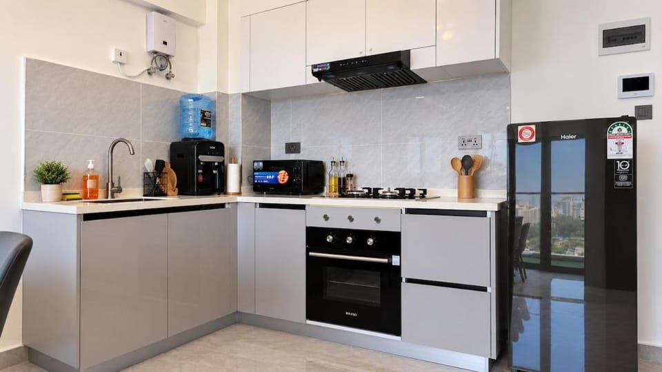 Modern 1BR at Versailles Garden, Kileleshwa, Nairobi Apartment in Nairobi County