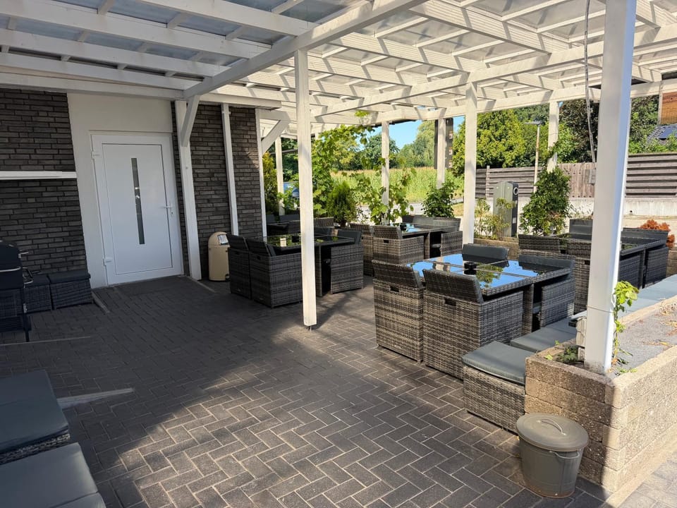 Balcony/Terrace, Seating area