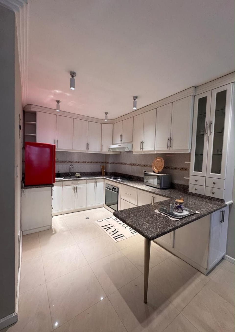 Beautiful Comfortable 2Bed 2 Bath Apartment A Location Apartment in Cuenca