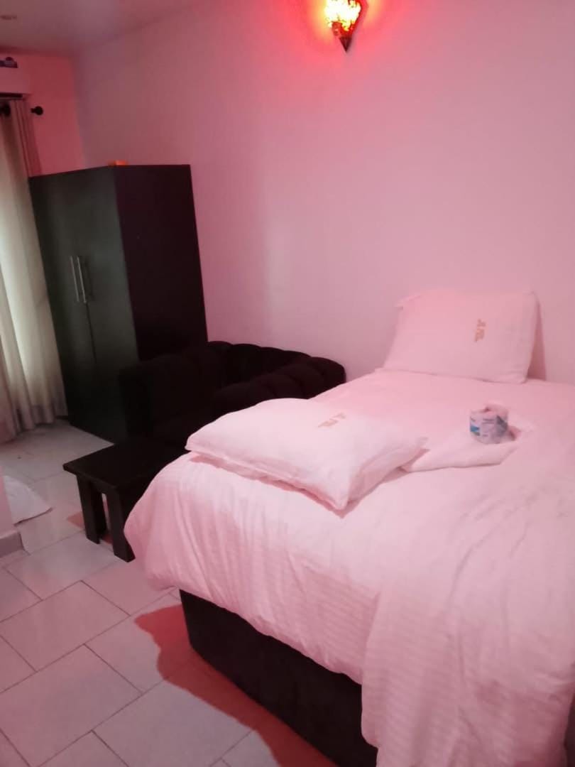 DE'BOSS hotels and suites Hotel in Nigeria