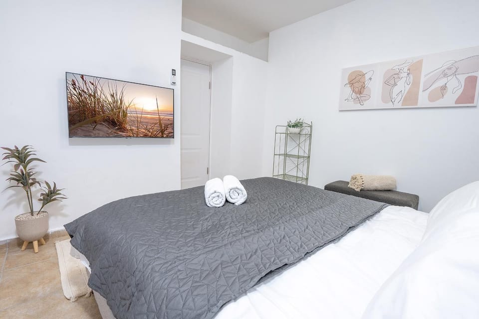 וילה נאנו - וילה עם בריכה פרטית מחוממת ומקורה Apartment in North District