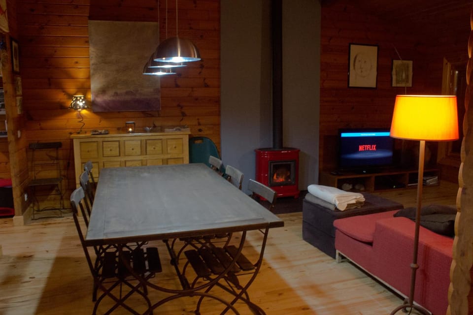 TV and multimedia, Living room, Dining area
