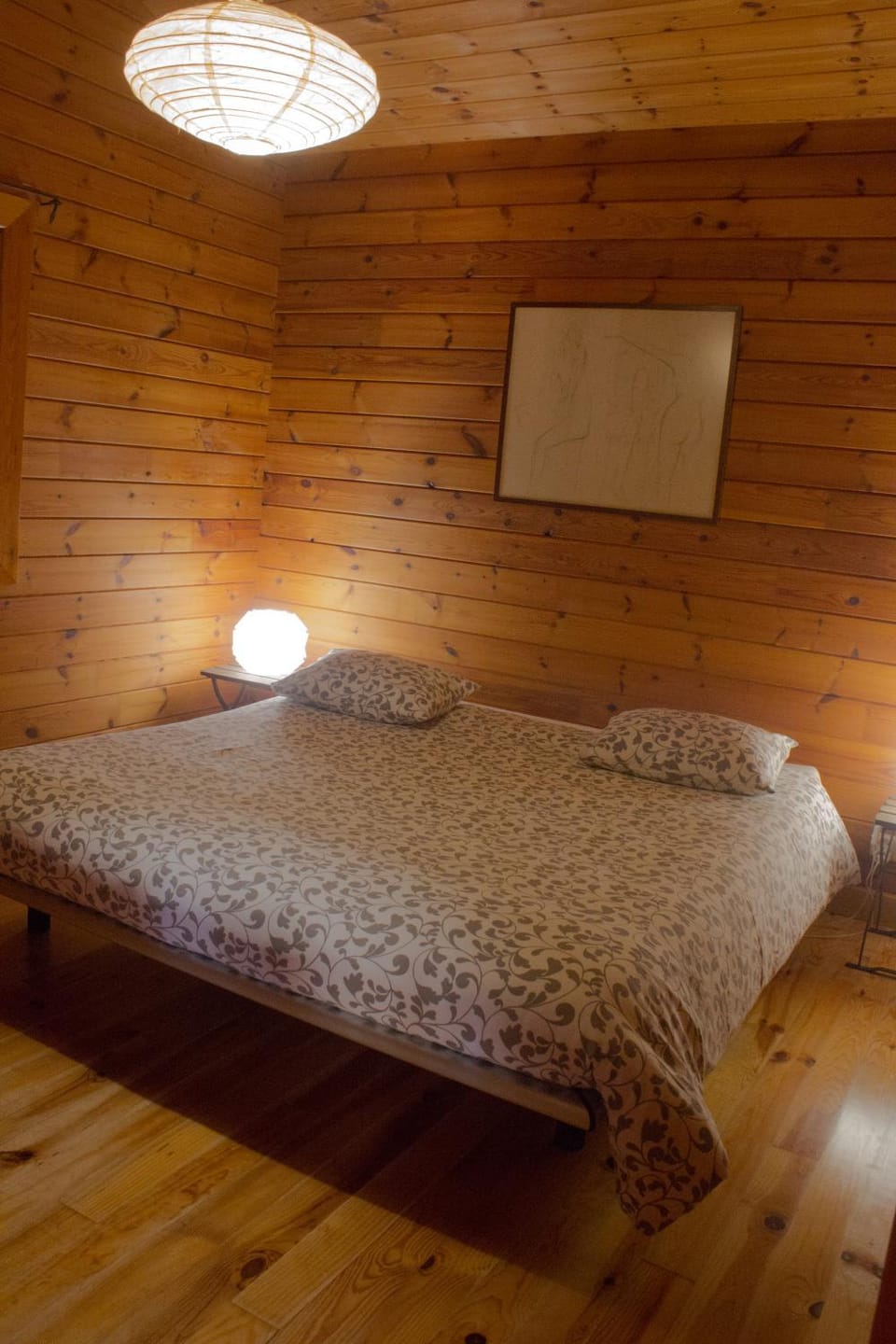 Bed, Photo of the whole room, Decorative detail