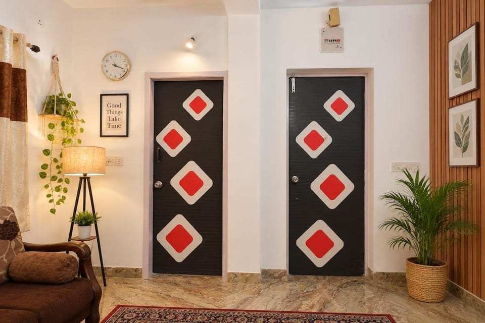 Peaceful Private 1BHK Near PhoolBagan Metro Apartment in Kolkata