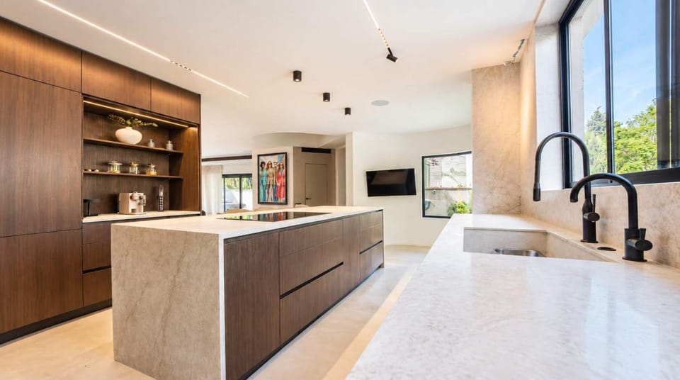 Carmelo Basilea Villa Villa in Herzliya