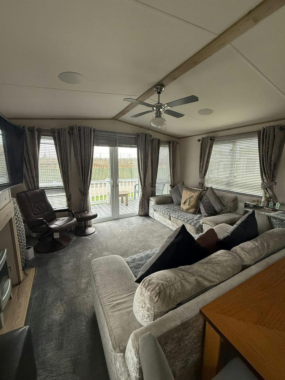The Ambleside Whitehouse Towyn House in Towyn