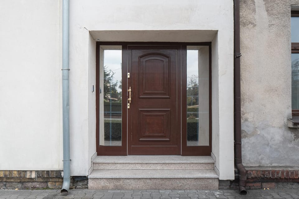 Property building, Facade/entrance
