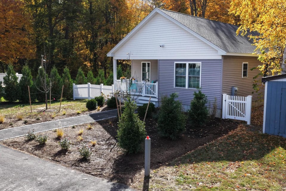 The Orchard: Coastal Home Near Beach & Pier House in Old Orchard Beach